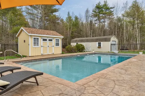 374 Walden Parke Way Bangor ME 04401