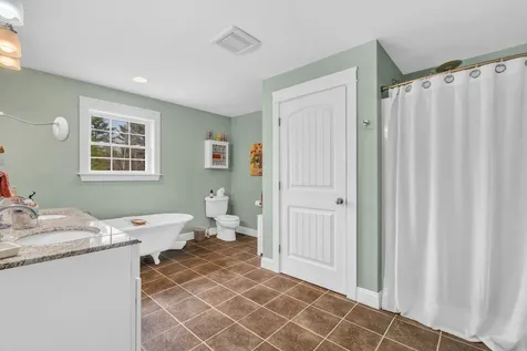 374 Walden Parke Way Bangor ME 04401