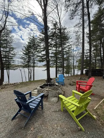 71 Mackenzie Avenue Lincoln ME 04457
