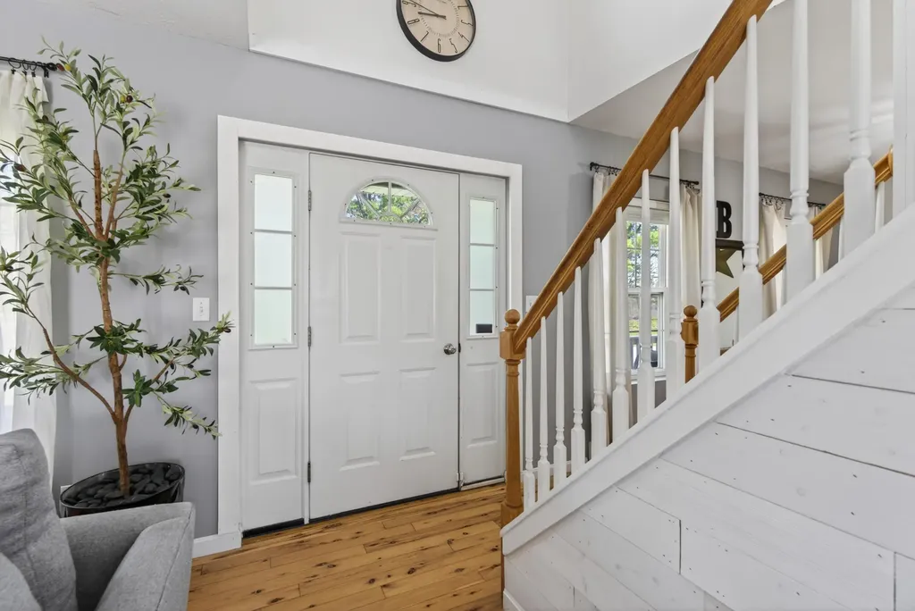 252 Ossipee Trail E Gorham ME 04038