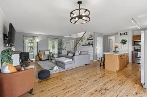 252 Ossipee Trail E Gorham ME 04038