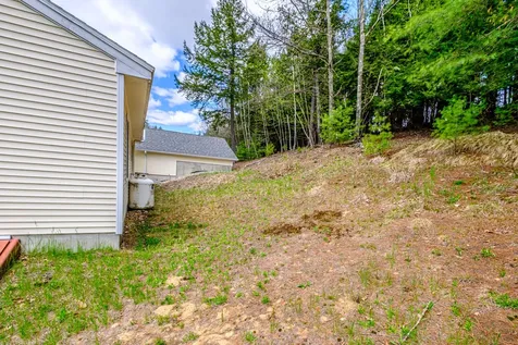 3 Pine Ridge Road Paris ME 04281
