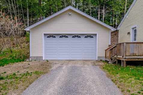 3 Pine Ridge Road Paris ME 04281