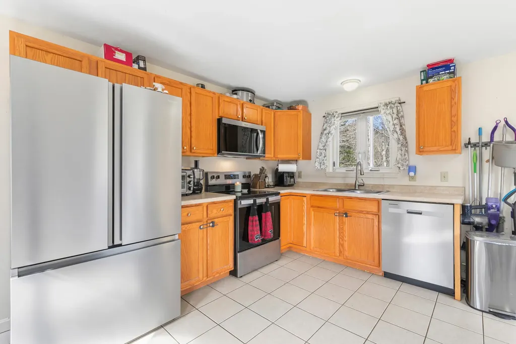 61 Maple Street New Gloucester ME 04260