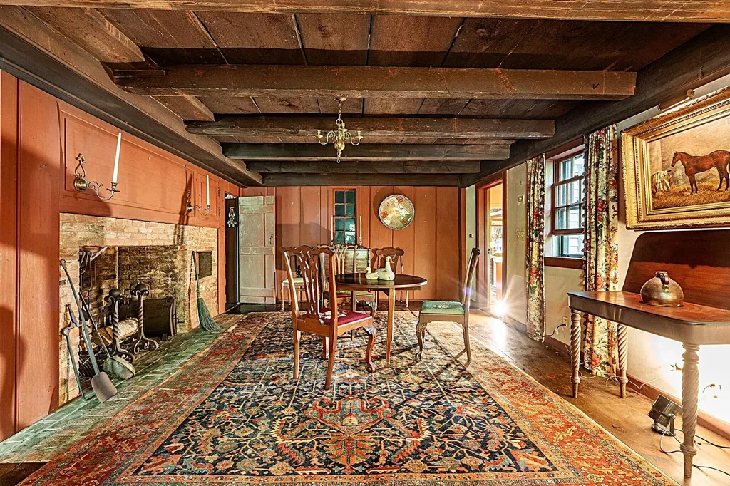 6 Old Port Road Kennebunk ME 04043
