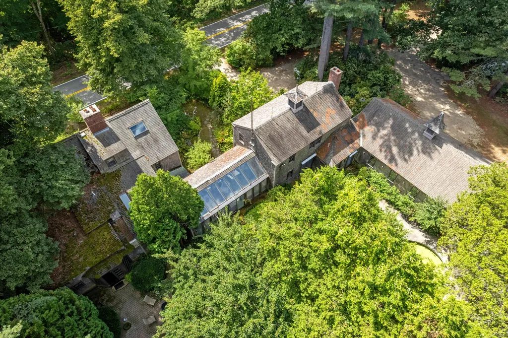 6 Old Port Road Kennebunk ME 04043
