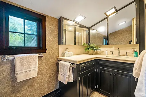 6 Old Port Road Kennebunk ME 04043