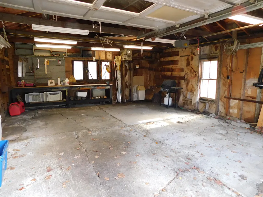 15 N Green Street Greenville ME 04441