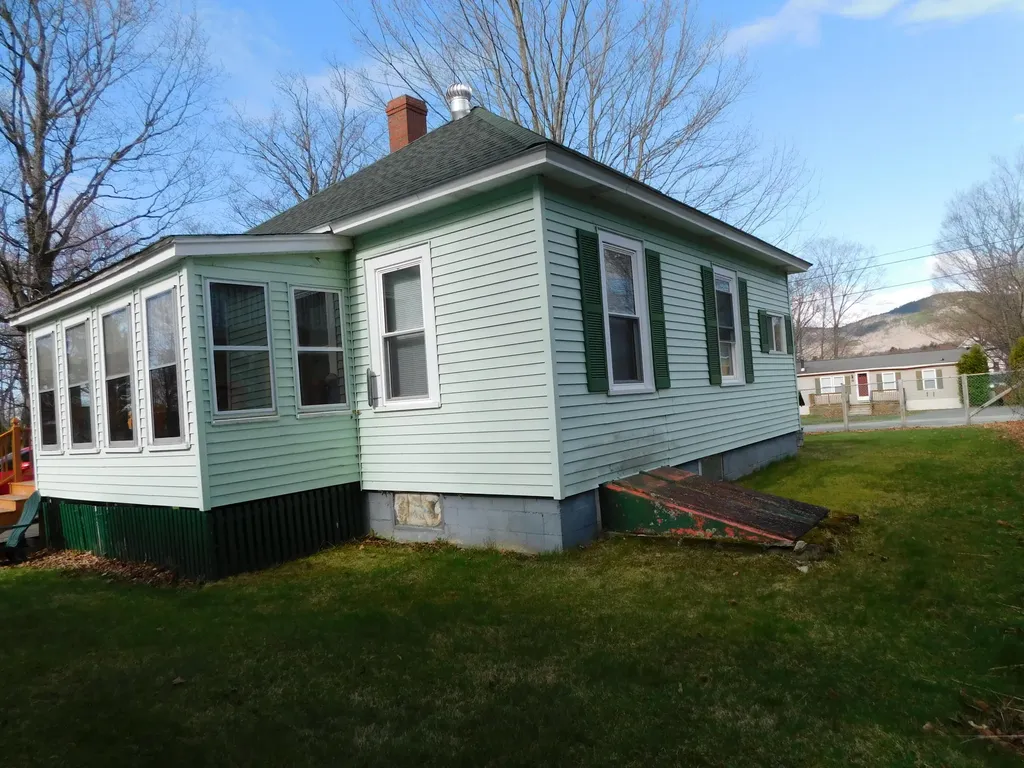 15 N Green Street Greenville ME 04441