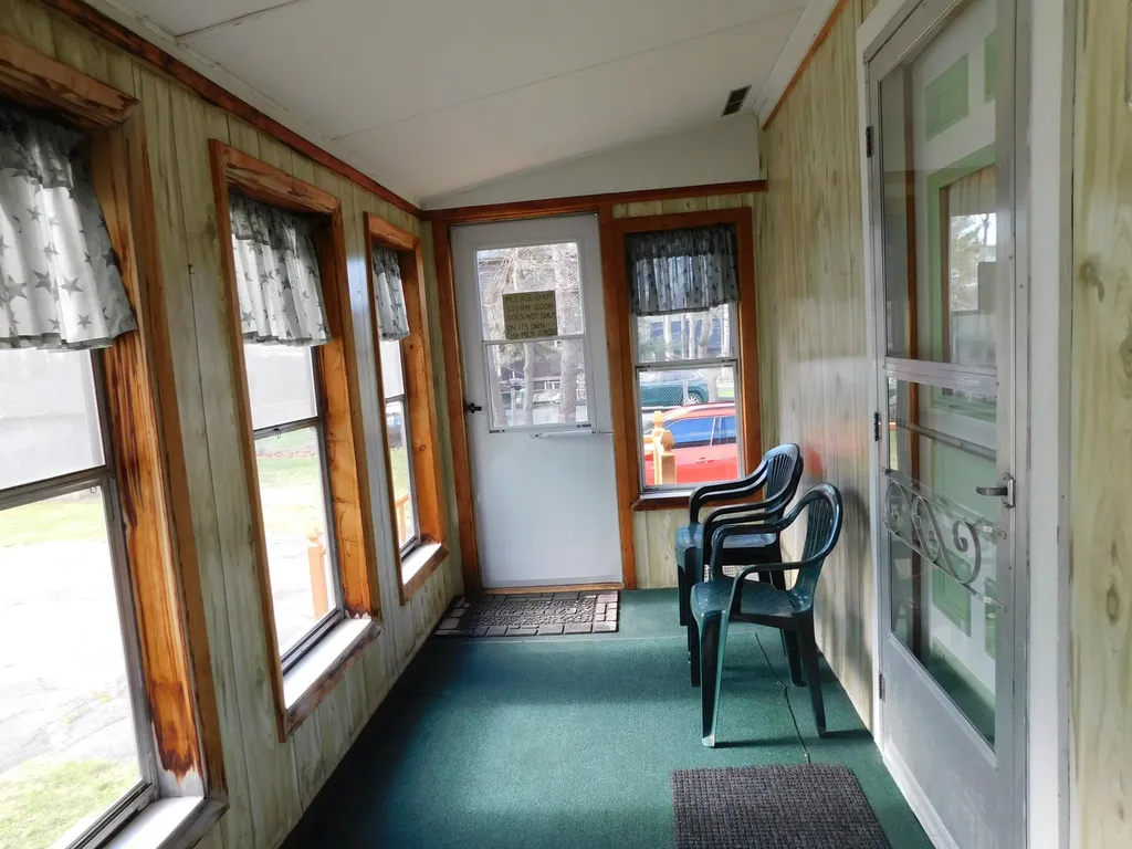 15 N Green Street Greenville ME 04441