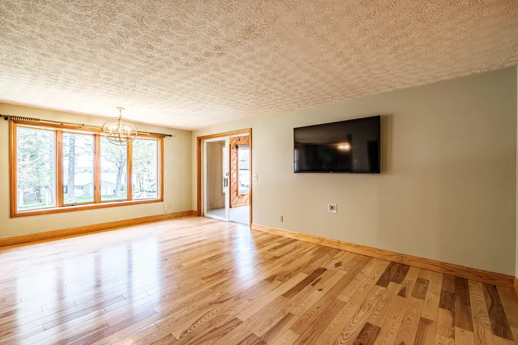 158 Hearthside Road Standish ME 04084