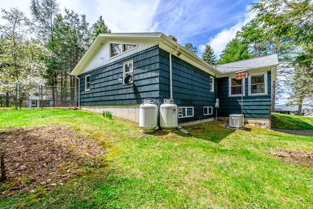 158 Hearthside Road Standish ME 04084