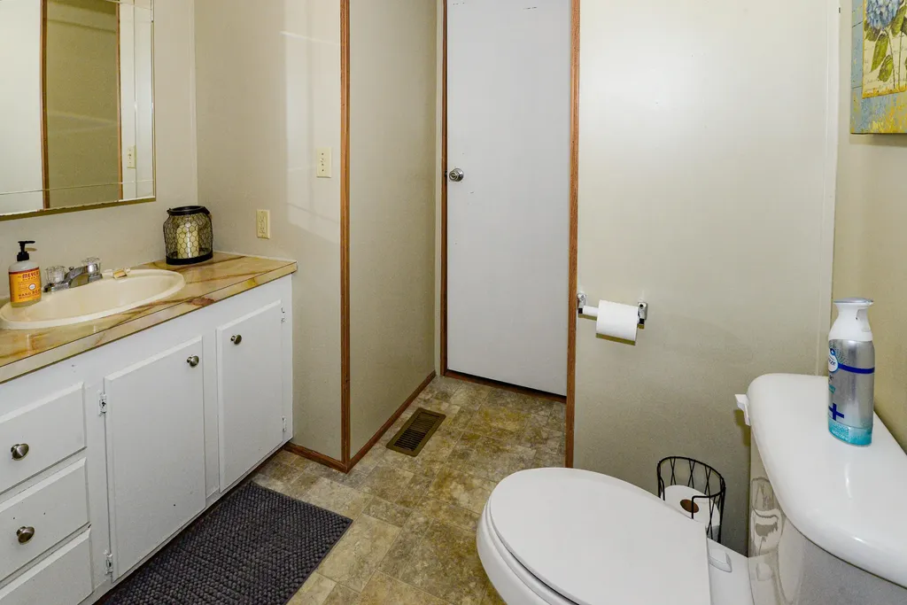 Naples ME 04055