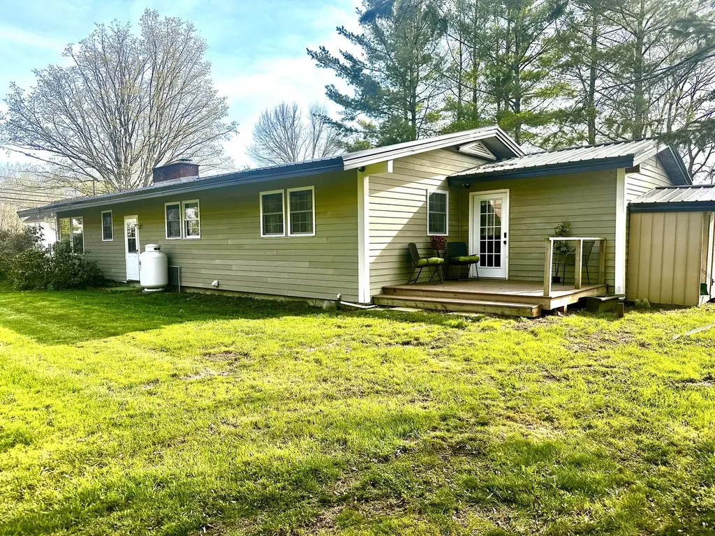 410 Mount Hope Avenue Bangor ME 04401