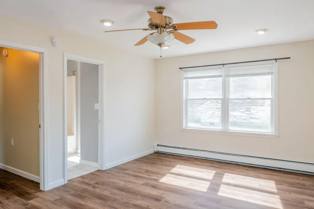 7 Sandy Street Lewiston ME 04240