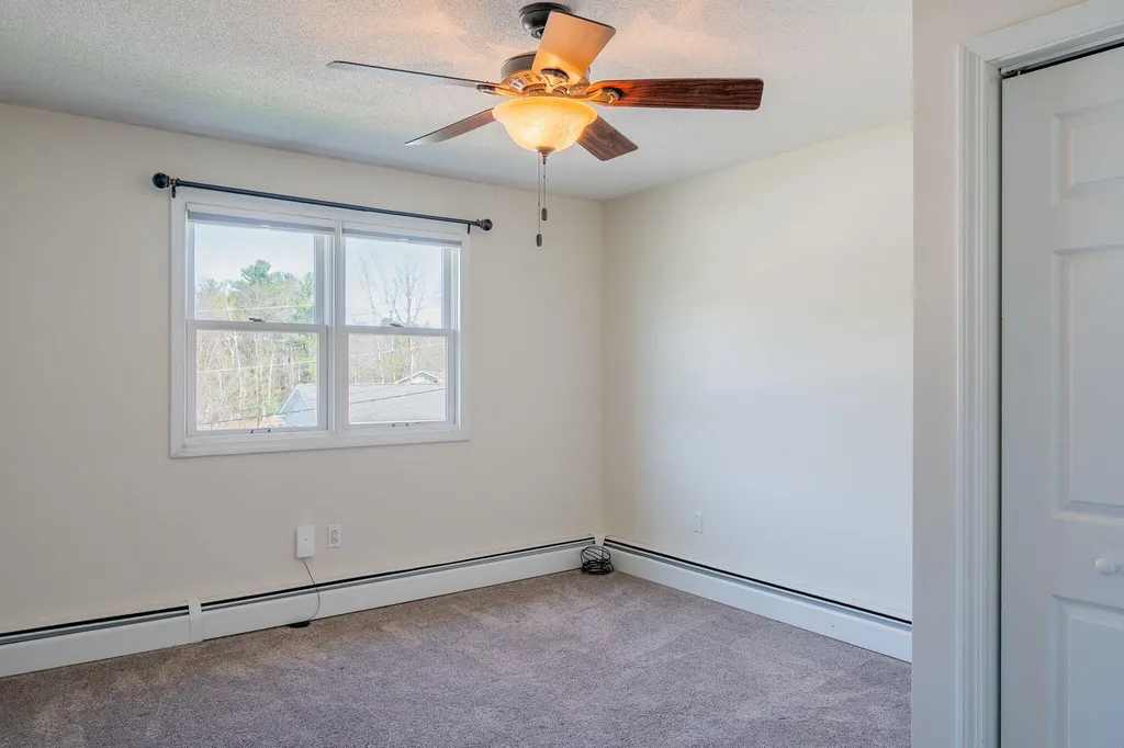 7 Sandy Street Lewiston ME 04240