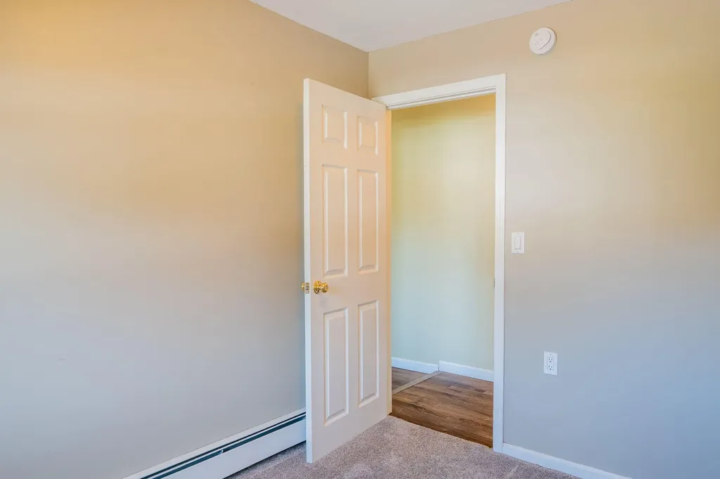7 Sandy Street Lewiston ME 04240