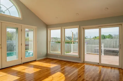 7 Sandy Street Lewiston ME 04240
