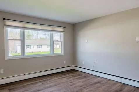 7 Sandy Street Lewiston ME 04240