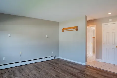 7 Sandy Street Lewiston ME 04240