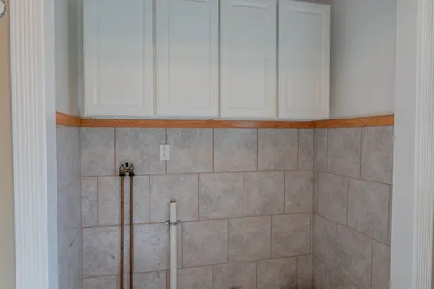 7 Sandy Street Lewiston ME 04240