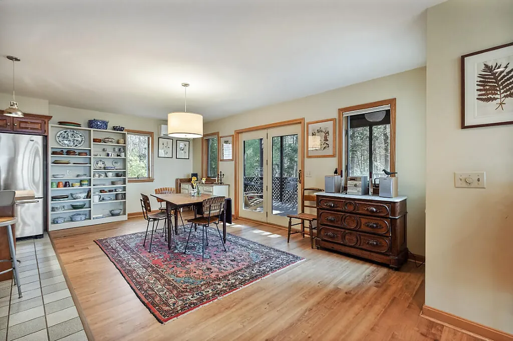217 Leadbetter Road Wayne ME 04284