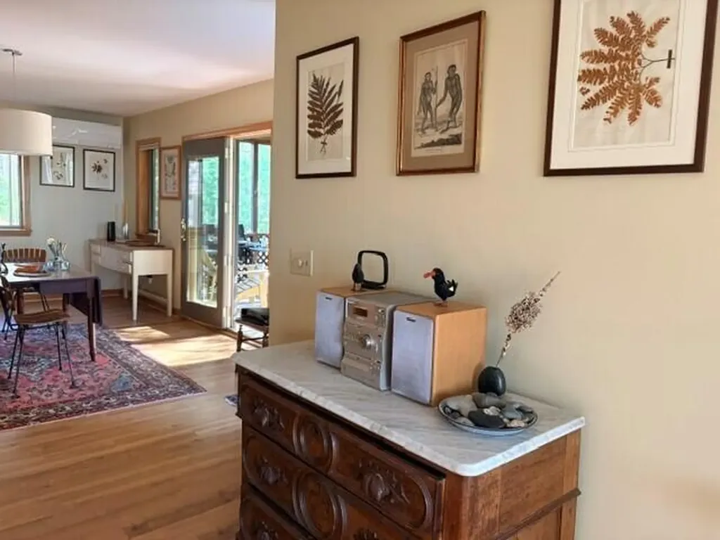 217 Leadbetter Road Wayne ME 04284