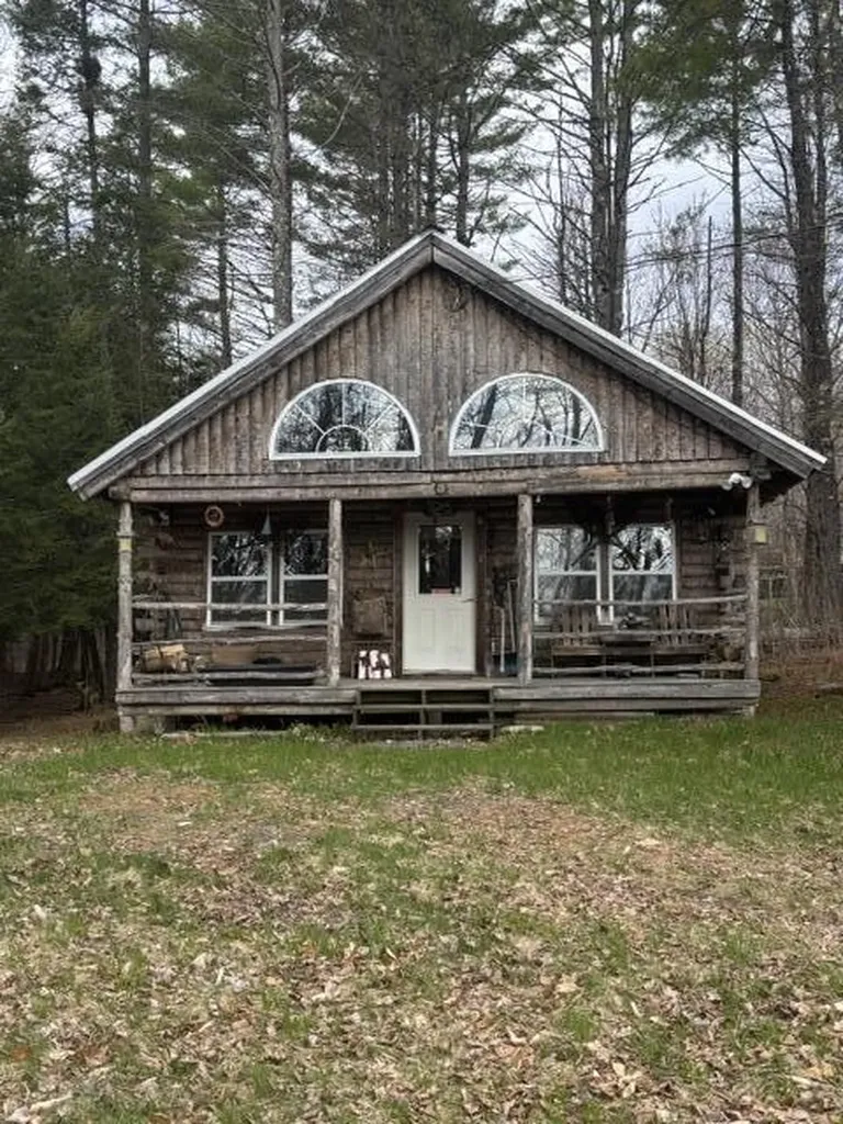 17 Faulkner Hill Road Starks ME 04911