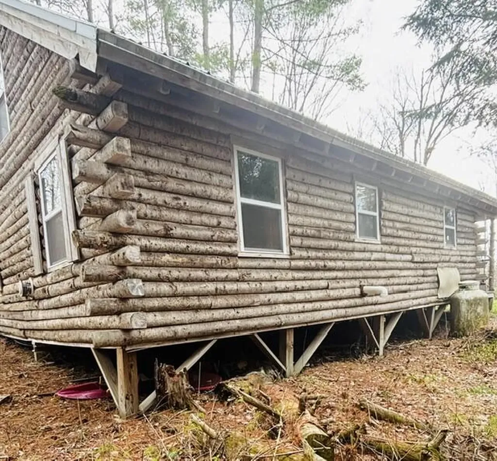 17 Faulkner Hill Road Starks ME 04911