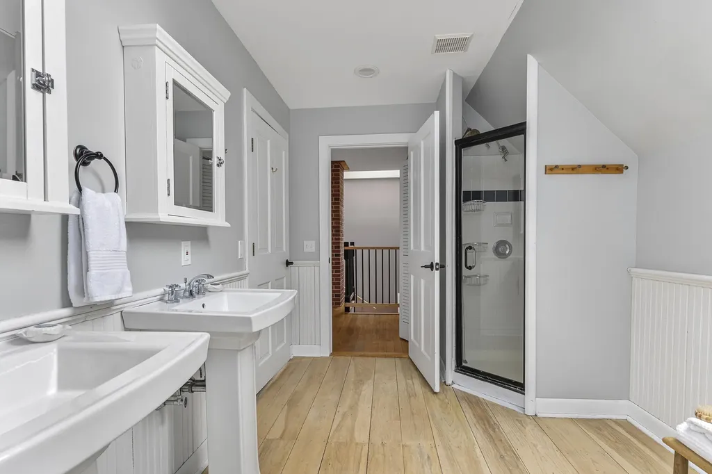 38 Field Road Cumberland ME 04021