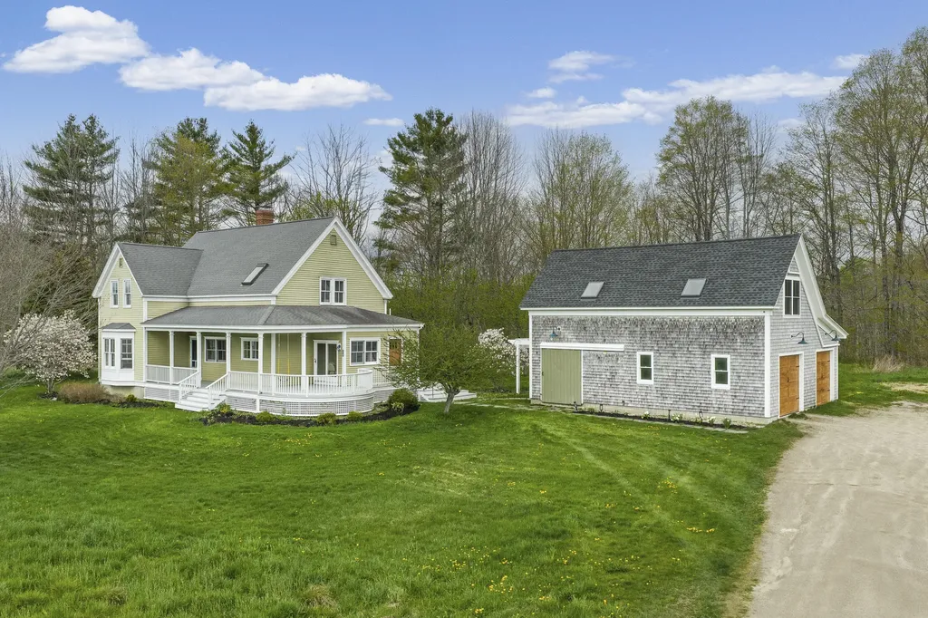 38 Field Road Cumberland ME 04021