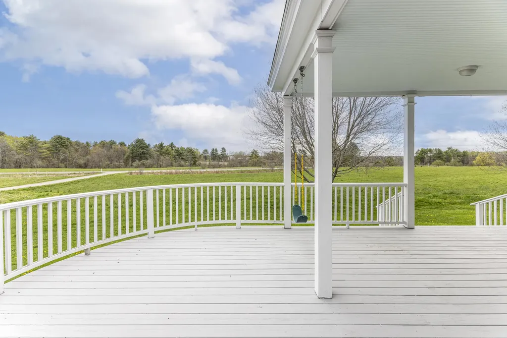 38 Field Road Cumberland ME 04021