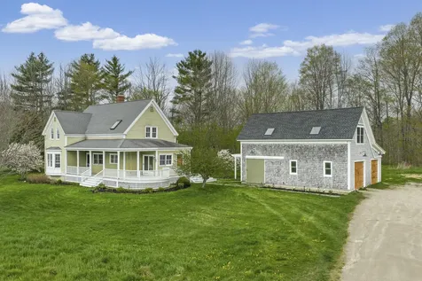 38 Field Road Cumberland ME 04021