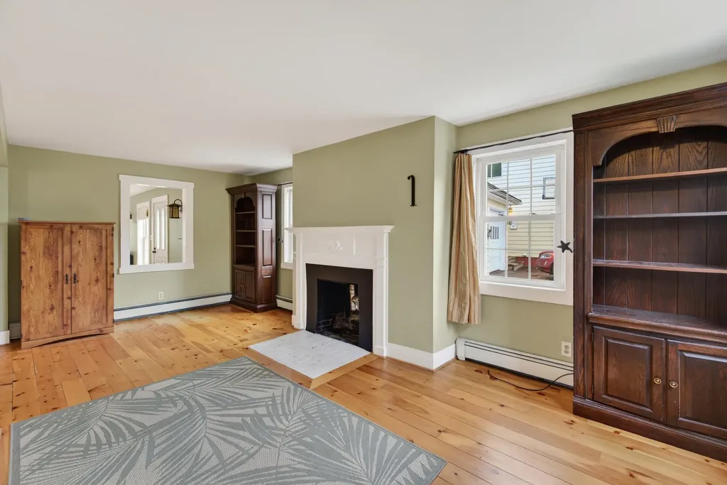 102 Lake Street Auburn ME 04210