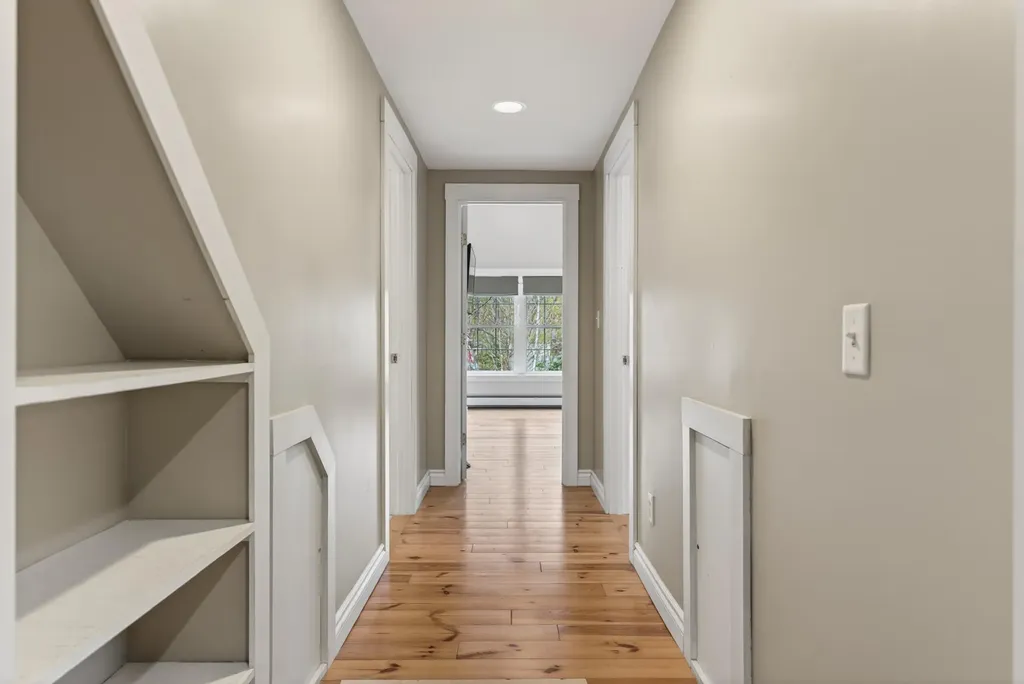 102 Lake Street Auburn ME 04210