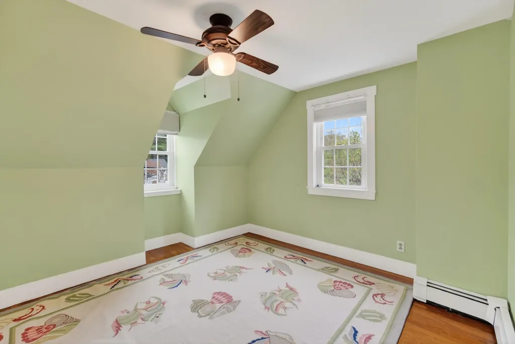 102 Lake Street Auburn ME 04210