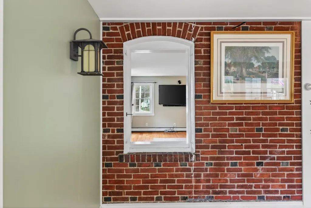 102 Lake Street Auburn ME 04210