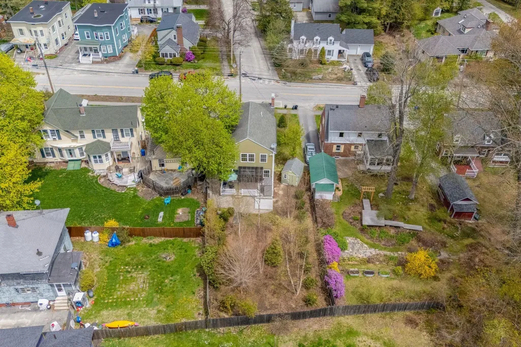 102 Lake Street Auburn ME 04210
