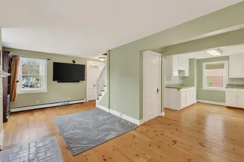 102 Lake Street Auburn ME 04210