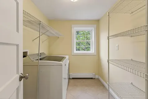 102 Lake Street Auburn ME 04210