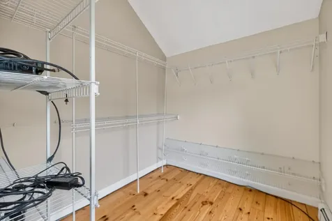 102 Lake Street Auburn ME 04210