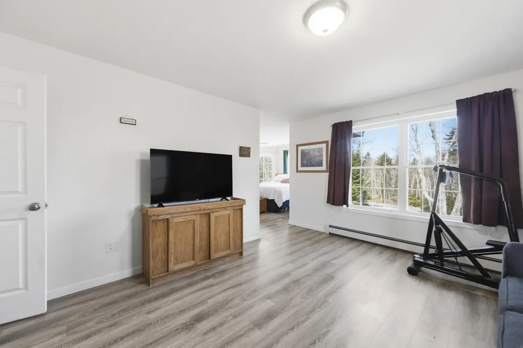 17 North Ridge Road Cushing ME 04563