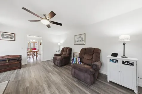 17 North Ridge Road Cushing ME 04563