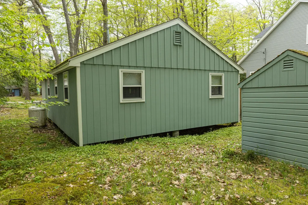 18 Julian Street Sebago ME 04029