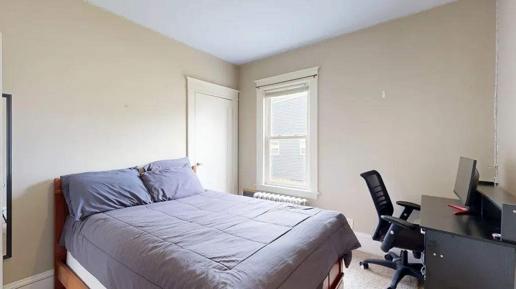 19 Fairlawn Avenue Lewiston ME 04240