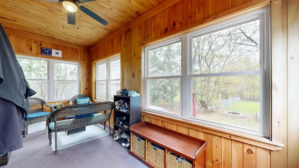 19 Fairlawn Avenue Lewiston ME 04240