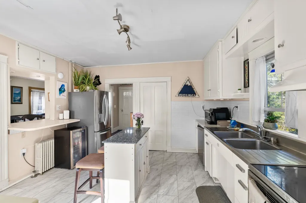 3 Elsinore Avenue Bath ME 04530