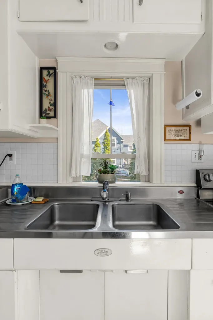 3 Elsinore Avenue Bath ME 04530
