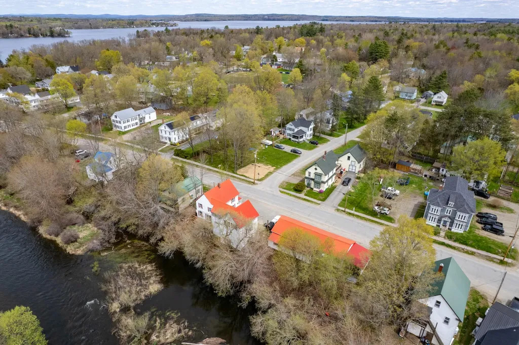 61 Elm Street Newport ME 04953