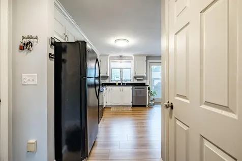29 Clapboard Road Portland ME 04103